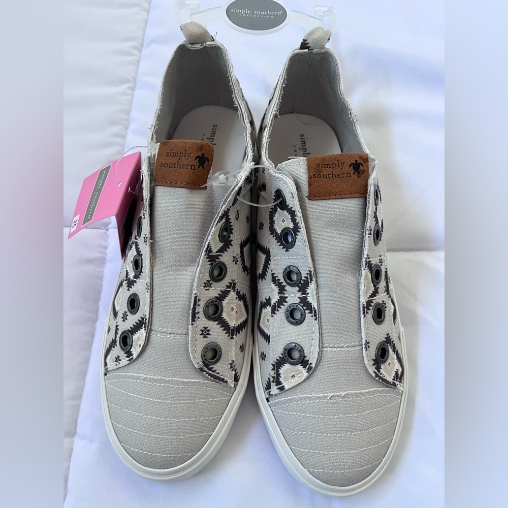 Simply Southern shoes